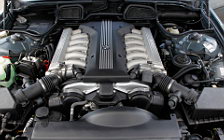   BMW 750iL E38