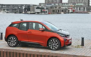   BMW i3 - 2013