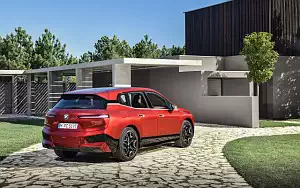 ���� ���������� BMW iX Sport - 2021