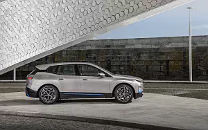   BMW iX - 2021