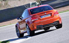 Обои автомобили BMW 1-Series M Coupe - 2011