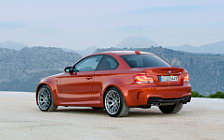 Обои автомобили BMW 1-Series M Coupe - 2011