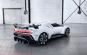   Bugatti Centodieci - 2019