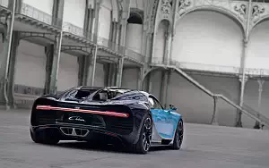   Bugatti Chiron - 2016