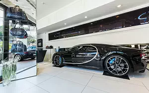   Bugatti Chiron - 2016