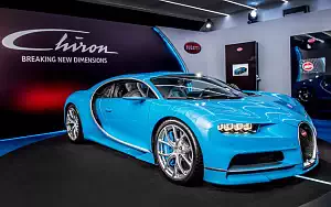   Bugatti Chiron - 2016