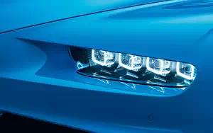   Bugatti Chiron - 2016