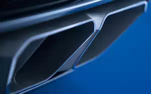   Bugatti Chiron - 2016