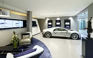   Bugatti Chiron - 2017