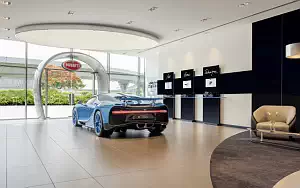   Bugatti Chiron - 2017