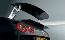   Bugatti Veyron - 2004
