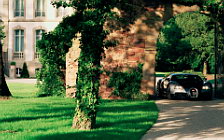   Bugatti Veyron - 2005