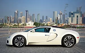   Bugatti Veyron Grand Sport Roadster - 2011