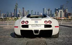   Bugatti Veyron Grand Sport Roadster - 2011