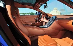   Bugatti Veyron Grand Sport Roadster - 2011