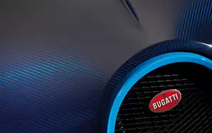   Bugatti Veyron Grand Sport Roadster Vitesse - 2012