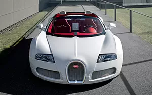   Bugatti Veyron Grand Sport Roadster Wei Long - 2012