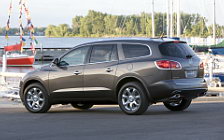 Обои автомобили Buick Enclave - 2008