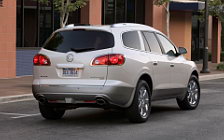 Обои автомобили Buick Enclave CXL - 2011