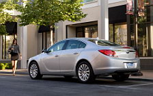   Buick Regal - 2011
