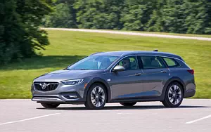 Обои автомобили Buick Regal TourX - 2017