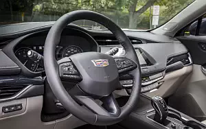   Cadillac XT4 Premium Luxury - 2018