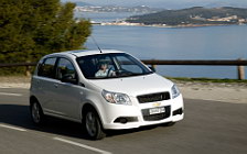 Обои Chevrolet Aveo 5-door 2008