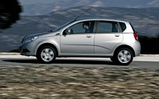 Обои Chevrolet Aveo 5-door 2008