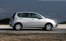 Обои Chevrolet Aveo 5-door 2008