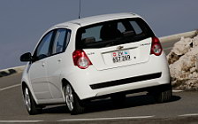 Обои Chevrolet Aveo 5-door 2008