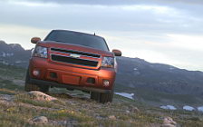 Обои Chevrolet Avalanche LTZ 2007