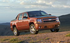 Обои Chevrolet Avalanche LTZ 2007