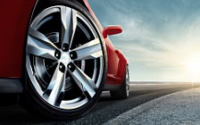   Chevrolet Camaro ZL1 - 2011