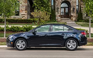   Chevrolet Cruze Clean Turbo Diesel - 2013