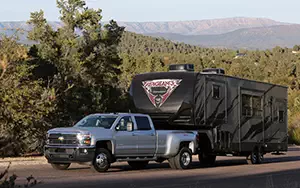 Обои автомобили Chevrolet Silverado 3500 HD LTZ Crew Cab - 2014