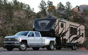 Обои автомобили Chevrolet Silverado 3500 HD LTZ Crew Cab - 2014