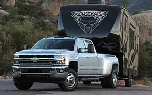 Обои автомобили Chevrolet Silverado 3500 HD LTZ Crew Cab - 2014