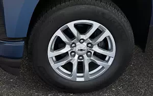 Обои автомобили Chevrolet Silverado RST Crew Cab - 2018