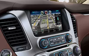   Chevrolet Suburban LTZ - 2015