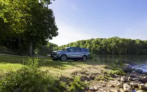   Chevrolet Suburban Z71 - 2020