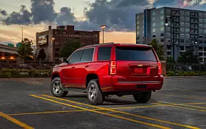 Обои автомобили Chevrolet Tahoe LS Custom - 2017