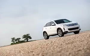 Обои автомобили Citroen C4 AirCross - 2015