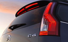Обои автомобили Citroen C4 Picasso 2006