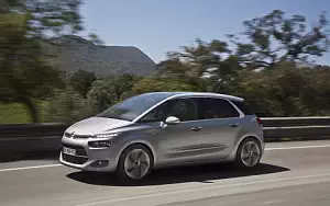 Обои автомобили Citroen C4 Picasso - 2013