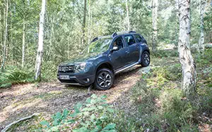 Обои автомобили Dacia Duster - 2013