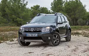 Обои автомобили Dacia Duster - 2013