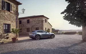   Ferrari Purosangue - 2022