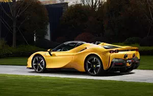   Ferrari SF90 Spider - 2021