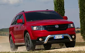   Fiat Freemont Cross - 2014
