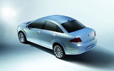 Обои Fiat Linea 2006